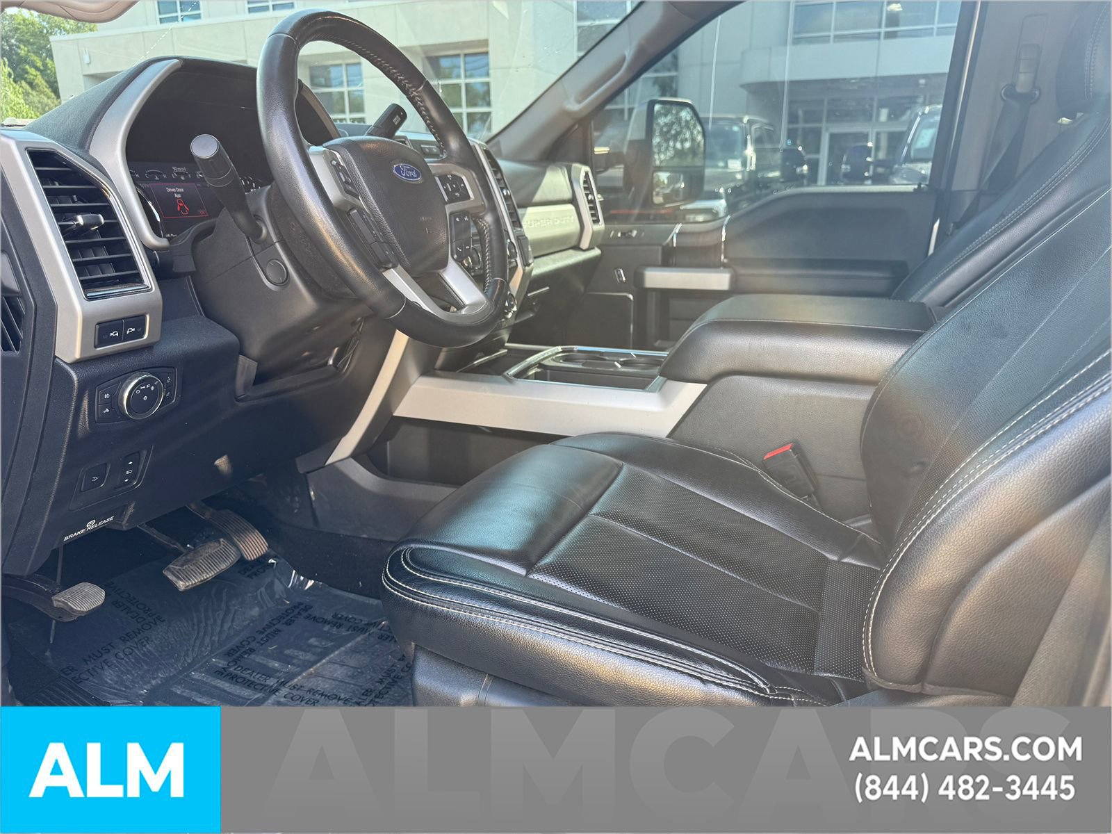 Used 2021 Ford F350 Lariat w/ Lariat Ultimate Package AWD/4WD image 16