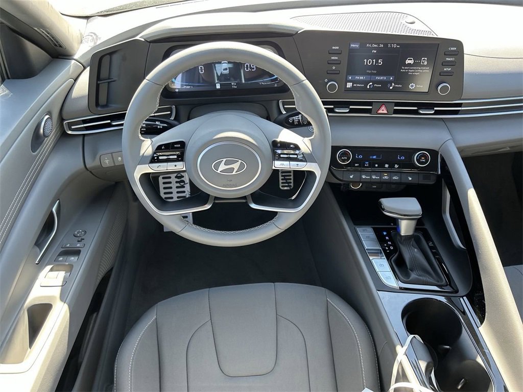 New 2026 Hyundai Elantra SEL Sport w/ Cargo Package image 3