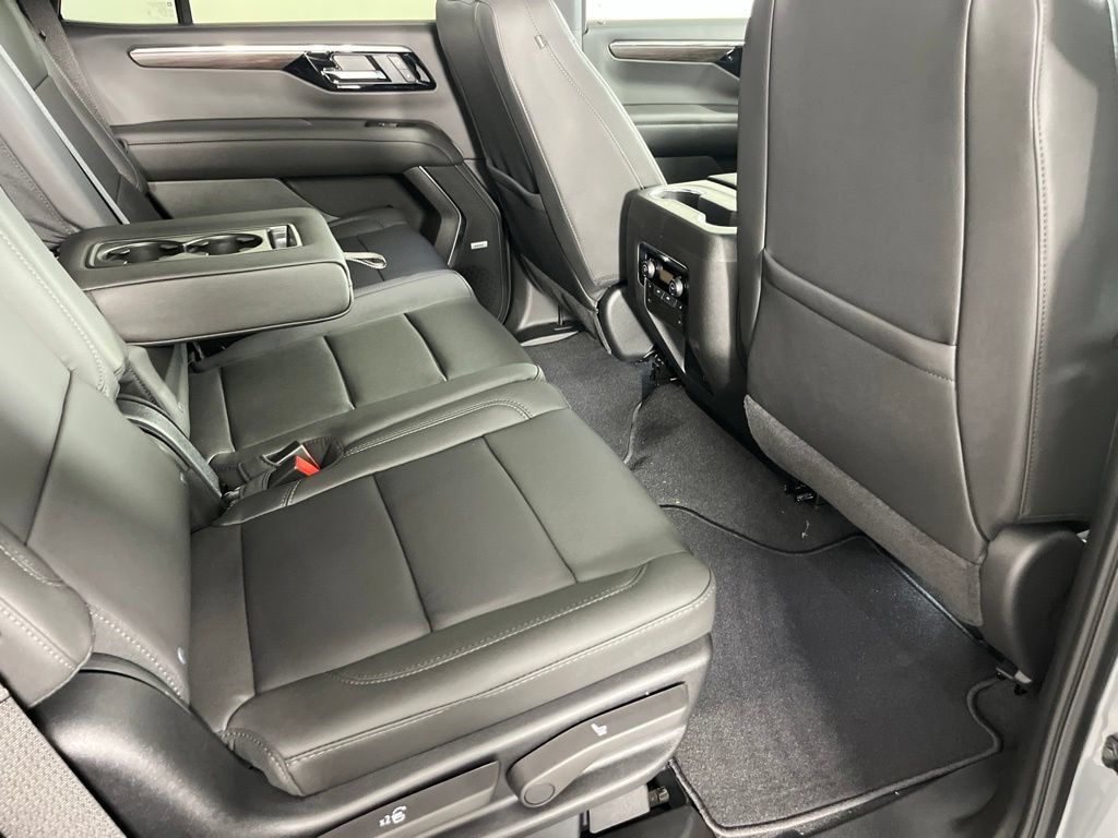 New 2026 Chevrolet Tahoe LT w/ Comfort Package AWD/4WD image 19