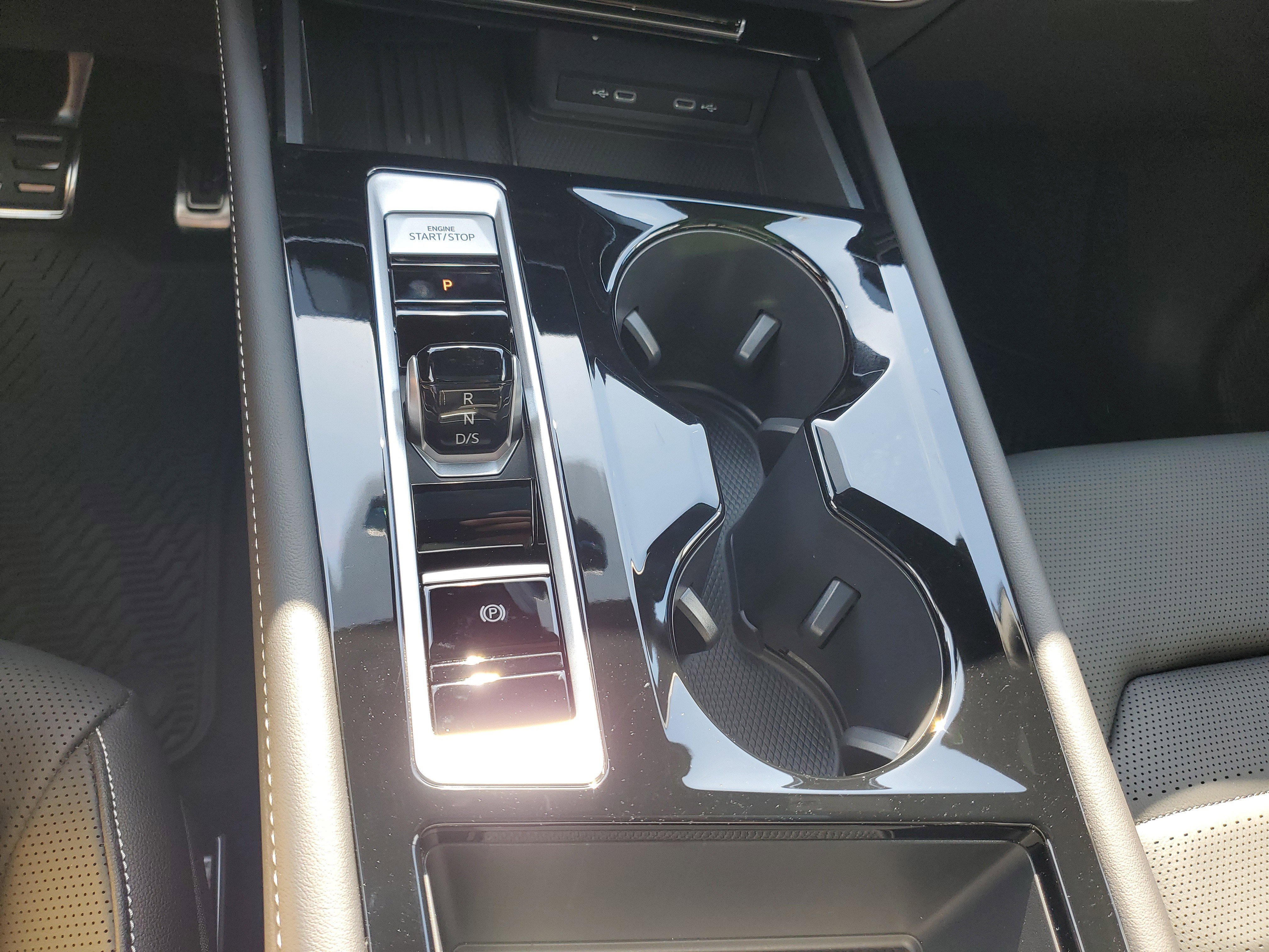 New 2026 Volkswagen Atlas Cross Sport SEL R-Line image 28