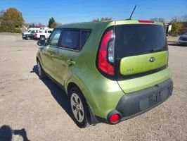 Used 2014 Kia Soul FWD image 5