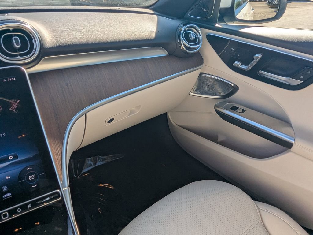 Certified 2023 Mercedes-Benz C 300 Sedan image 4