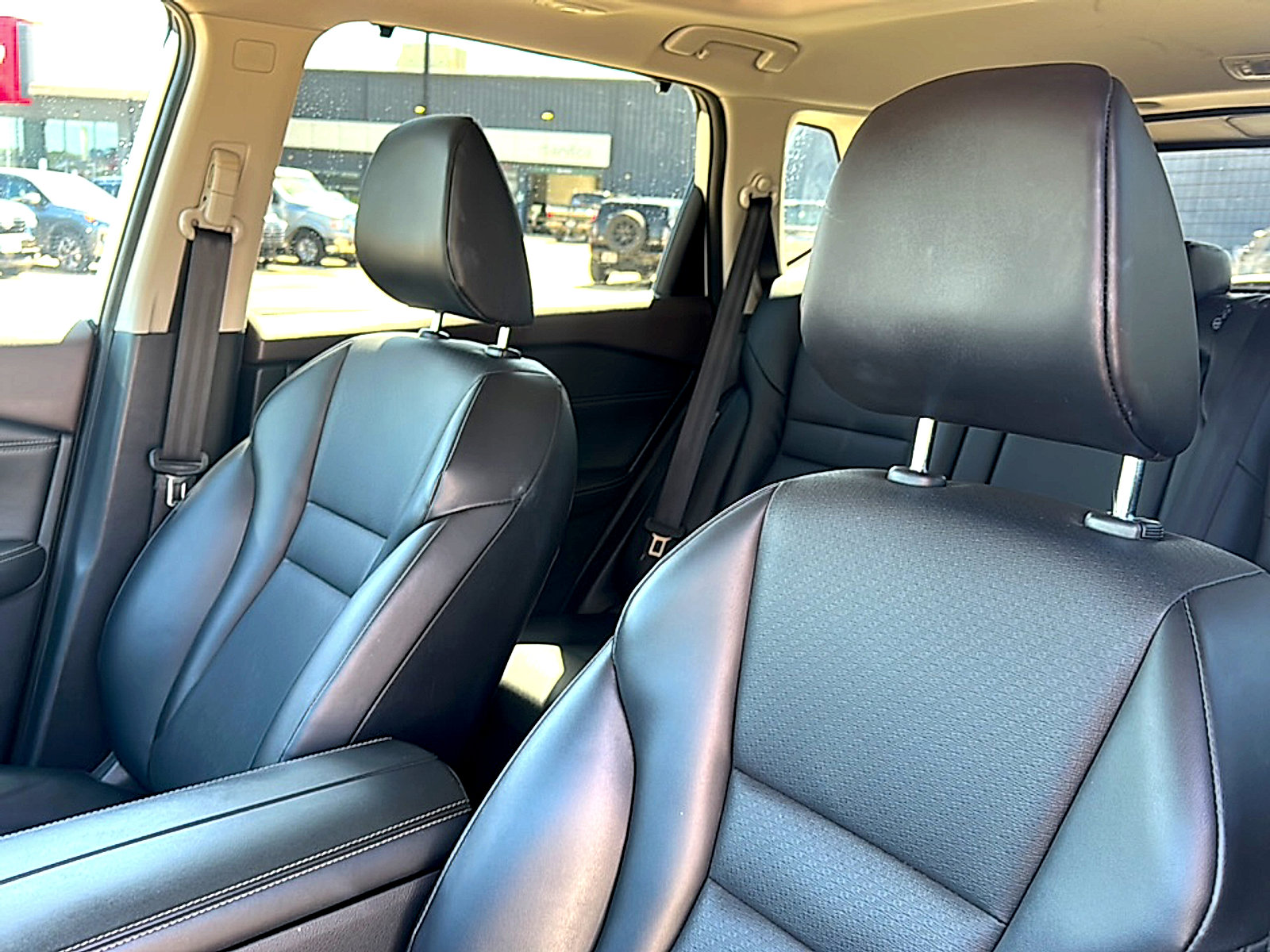 Used 2021 Nissan Rogue SV w/ Premium Package image 14