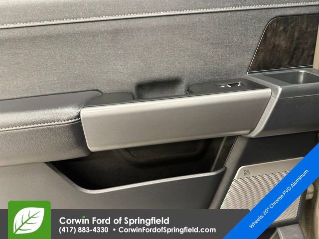 New 2026 Ford F350 Lariat w/ Chrome Package image 44