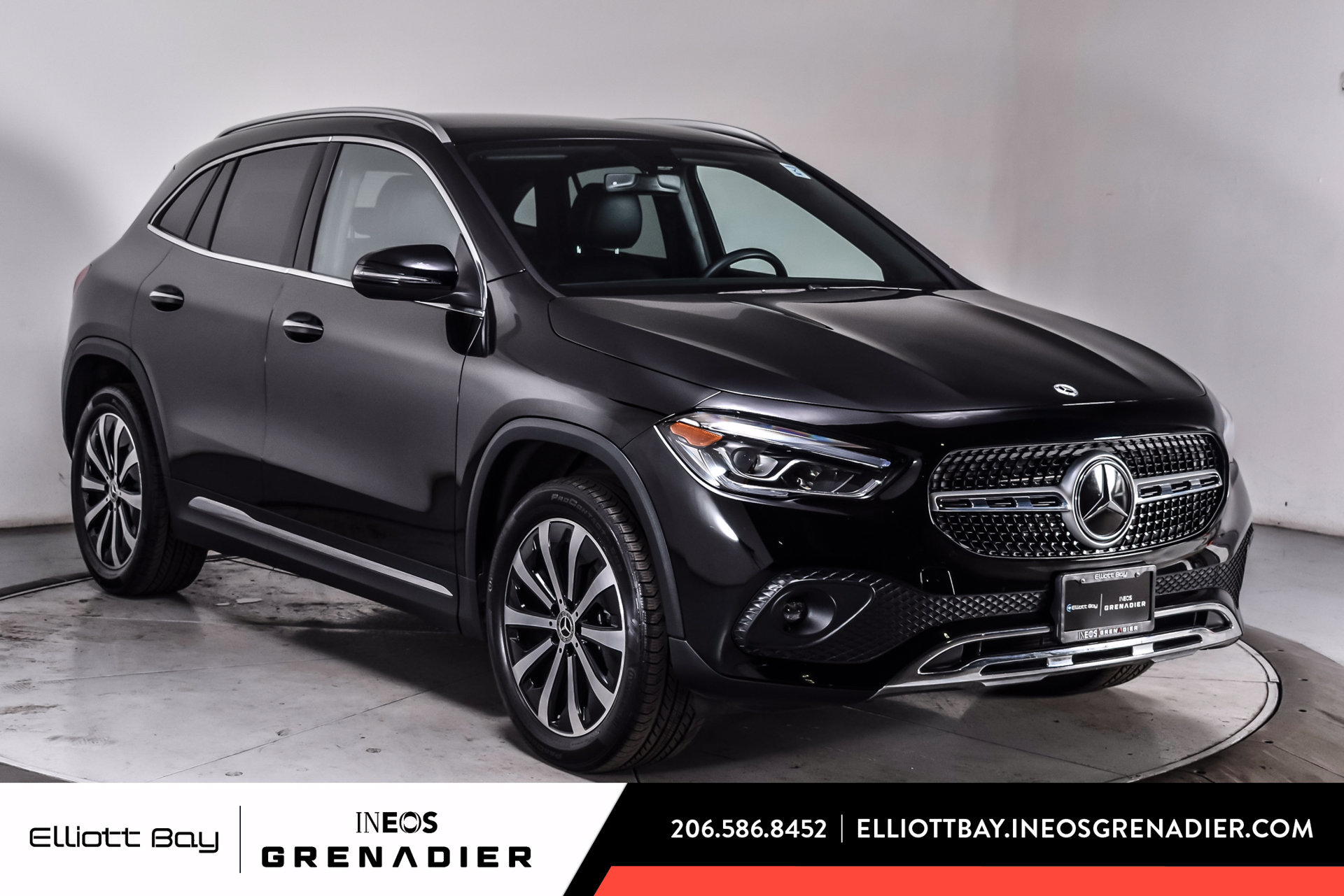 Used 2023 Mercedes-Benz GLA 250 4MATIC image 1