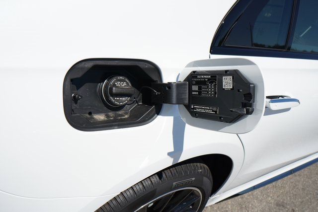 New 2025 Mercedes-Benz S 580 4MATIC Sedan image 15