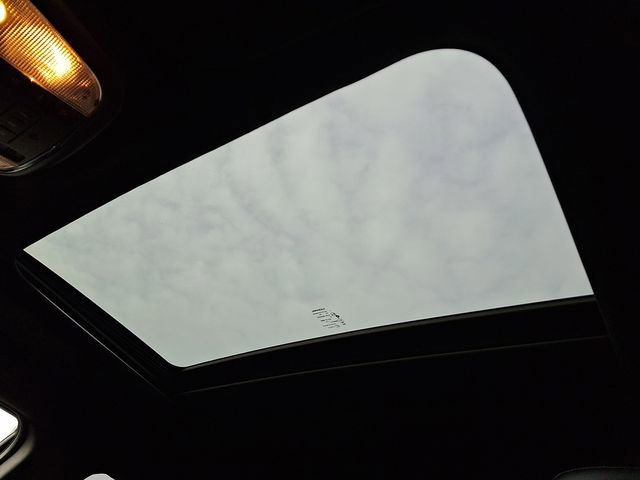 Used 2019 Dodge Durango R/T w/ Blacktop Package image 19