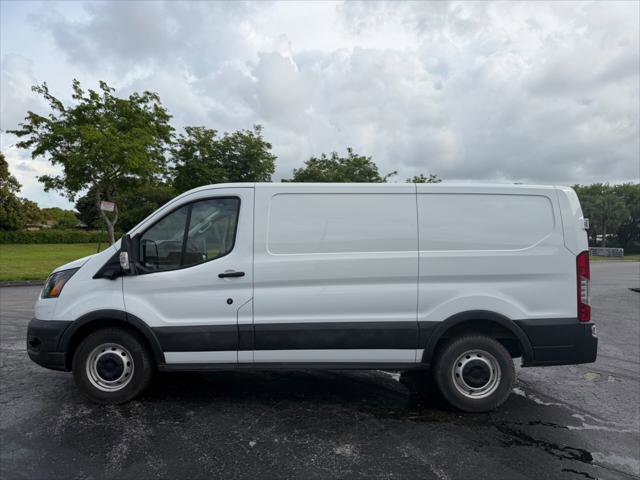 Used 2024 Ford Transit 150 Low Roof w/ Load Area Protection Package RWD image 6