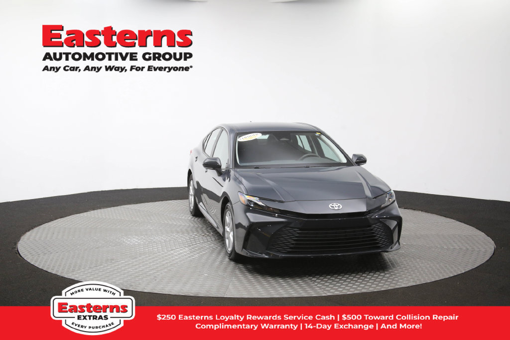 Used 2025 Toyota Camry LE FWD image 50