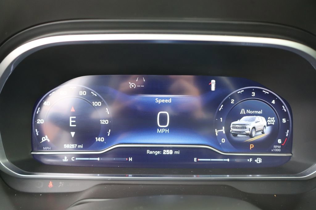 Used 2023 Chevrolet Suburban Z71 w/ Luxury Package image 20