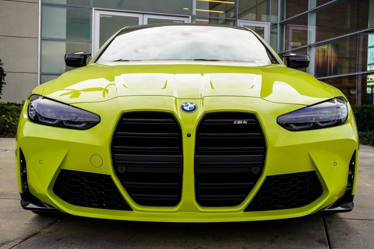 Used 2024 BMW M4 Coupe w/ Executive Package image 7