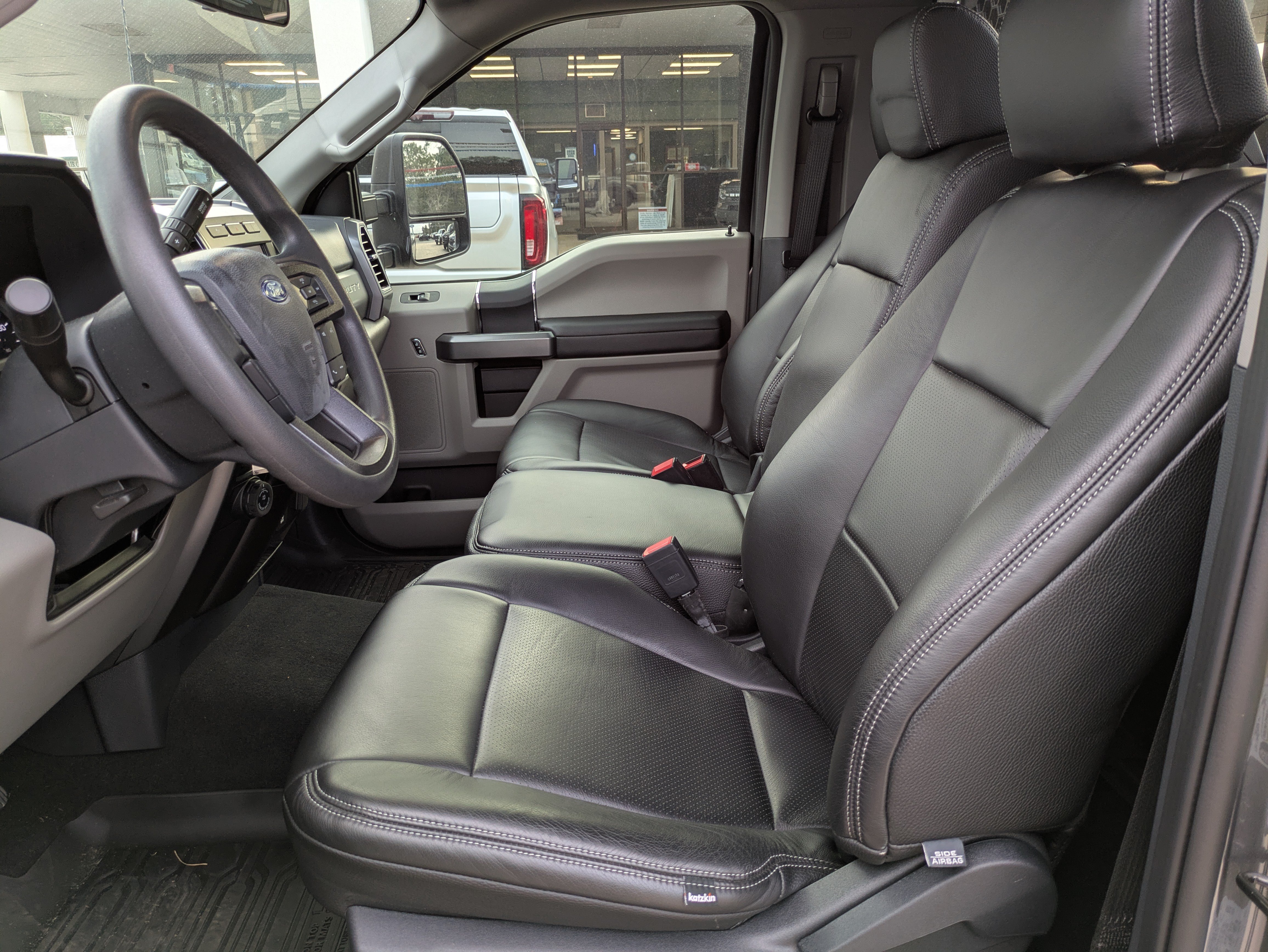 Used 2022 Ford F250 XLT w/ XLT Value Package RWD image 26