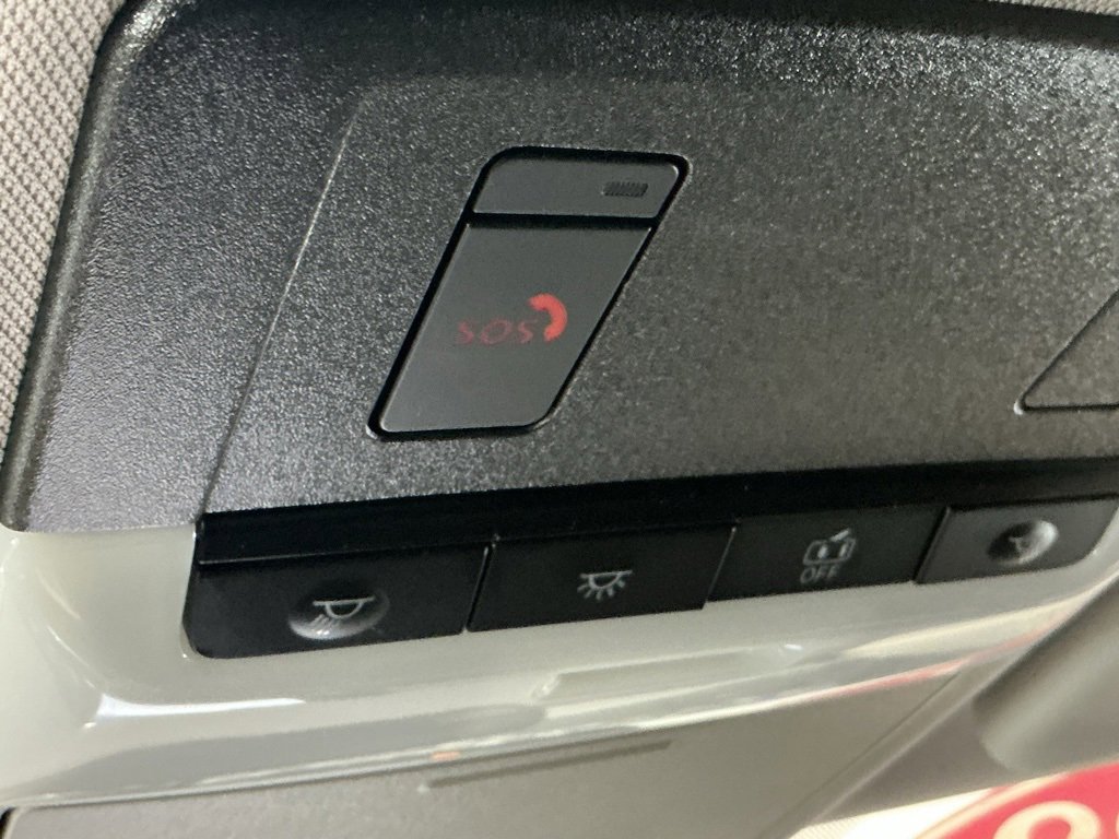 Used 2022 Mitsubishi Outlander SEL image 13