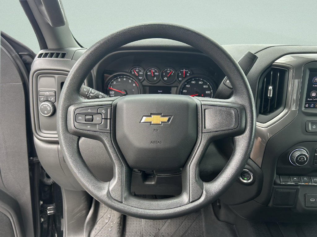 Used 2026 Chevrolet Silverado 1500 Custom RWD image 31