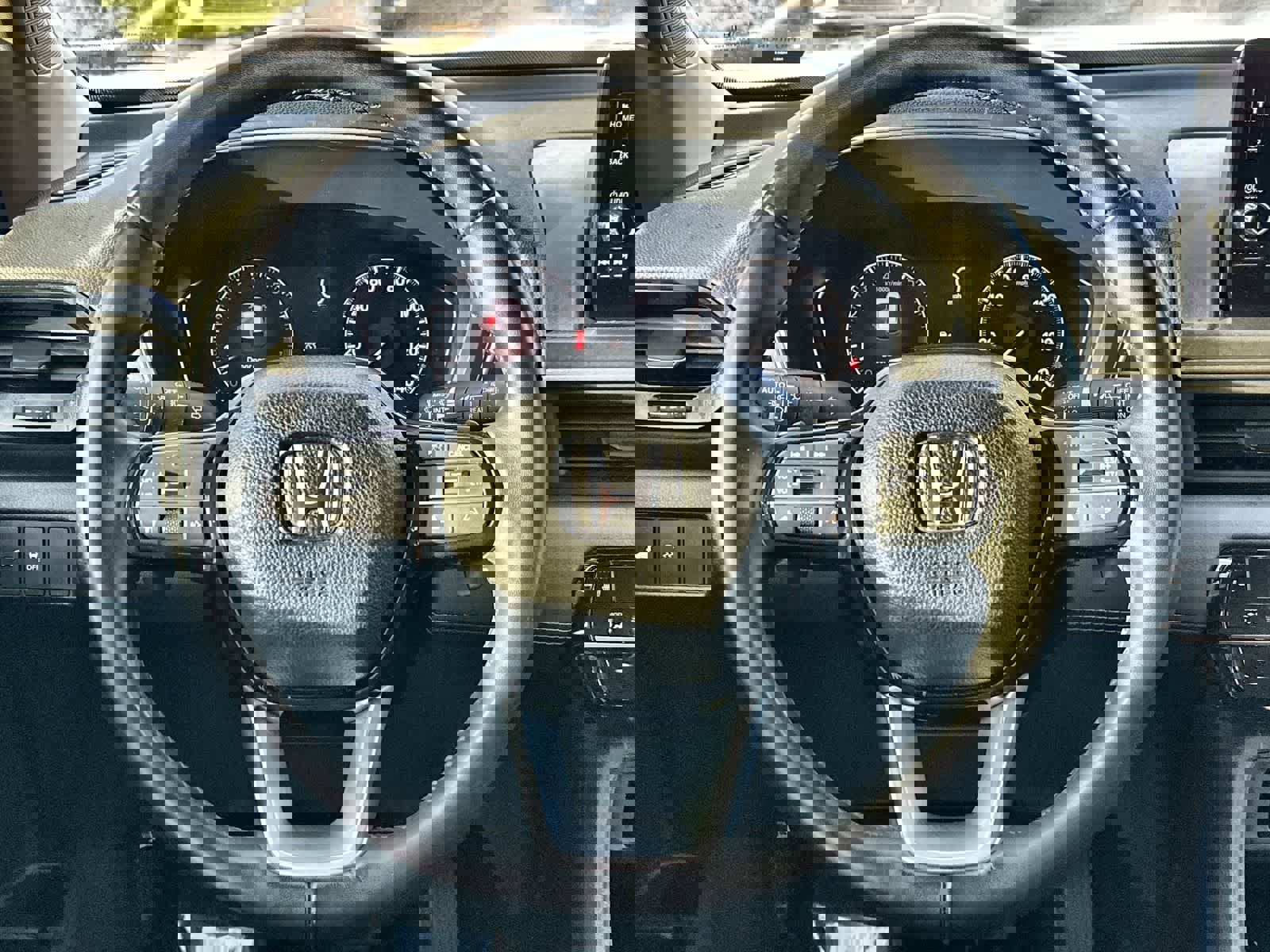 Used 2025 Honda Pilot EX-L image 21