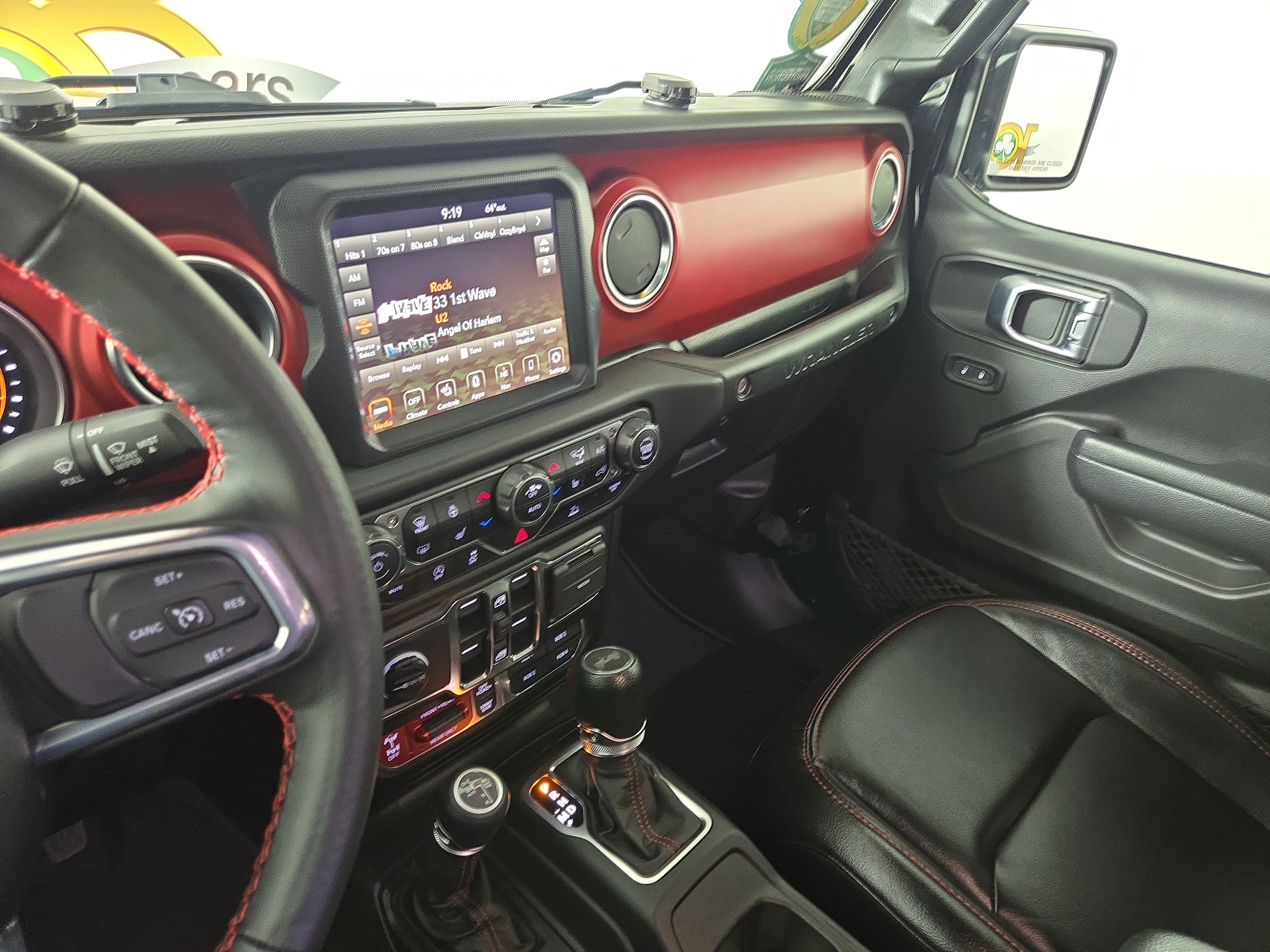 Certified 2023 Jeep Wrangler Unlimited Rubicon w/ Cold Weather Group image 25