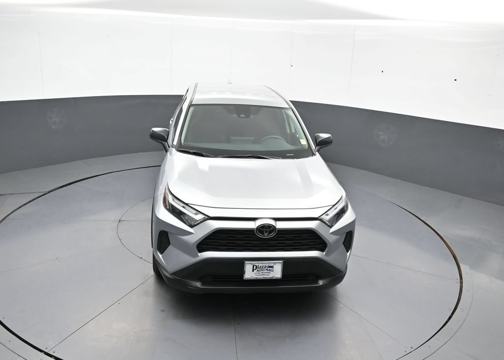 Certified 2024 Toyota RAV4 LE AWD/4WD image 34