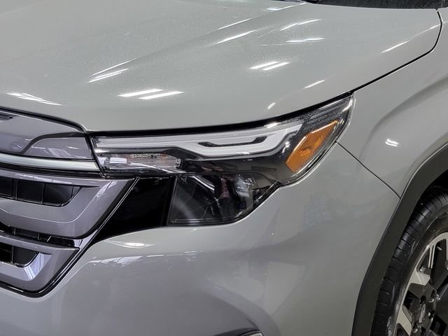 Used 2026 Subaru Forester Premium image 10