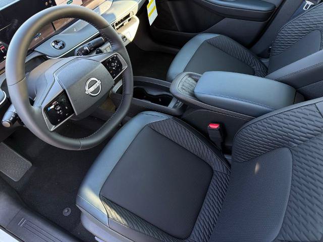 New 2026 Nissan Leaf Platinum+ w/ Cargo Package (Platinum+) FWD image 16