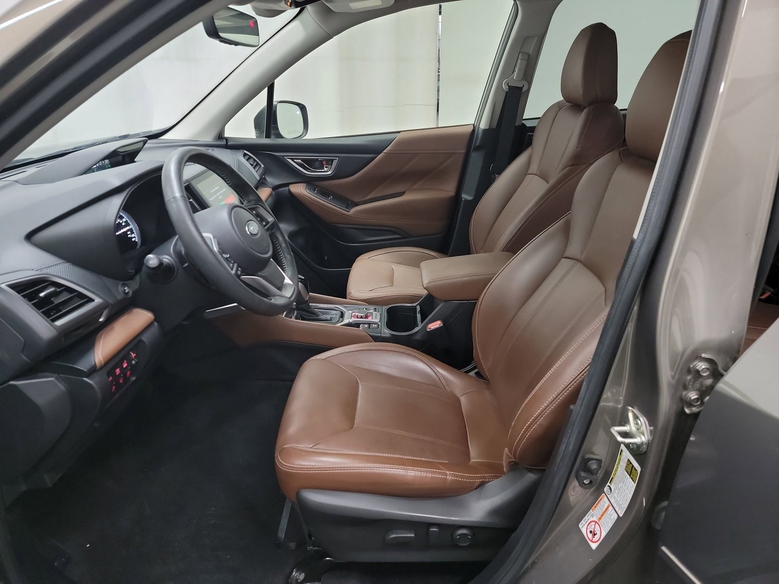 Used 2020 Subaru Forester Touring image 12