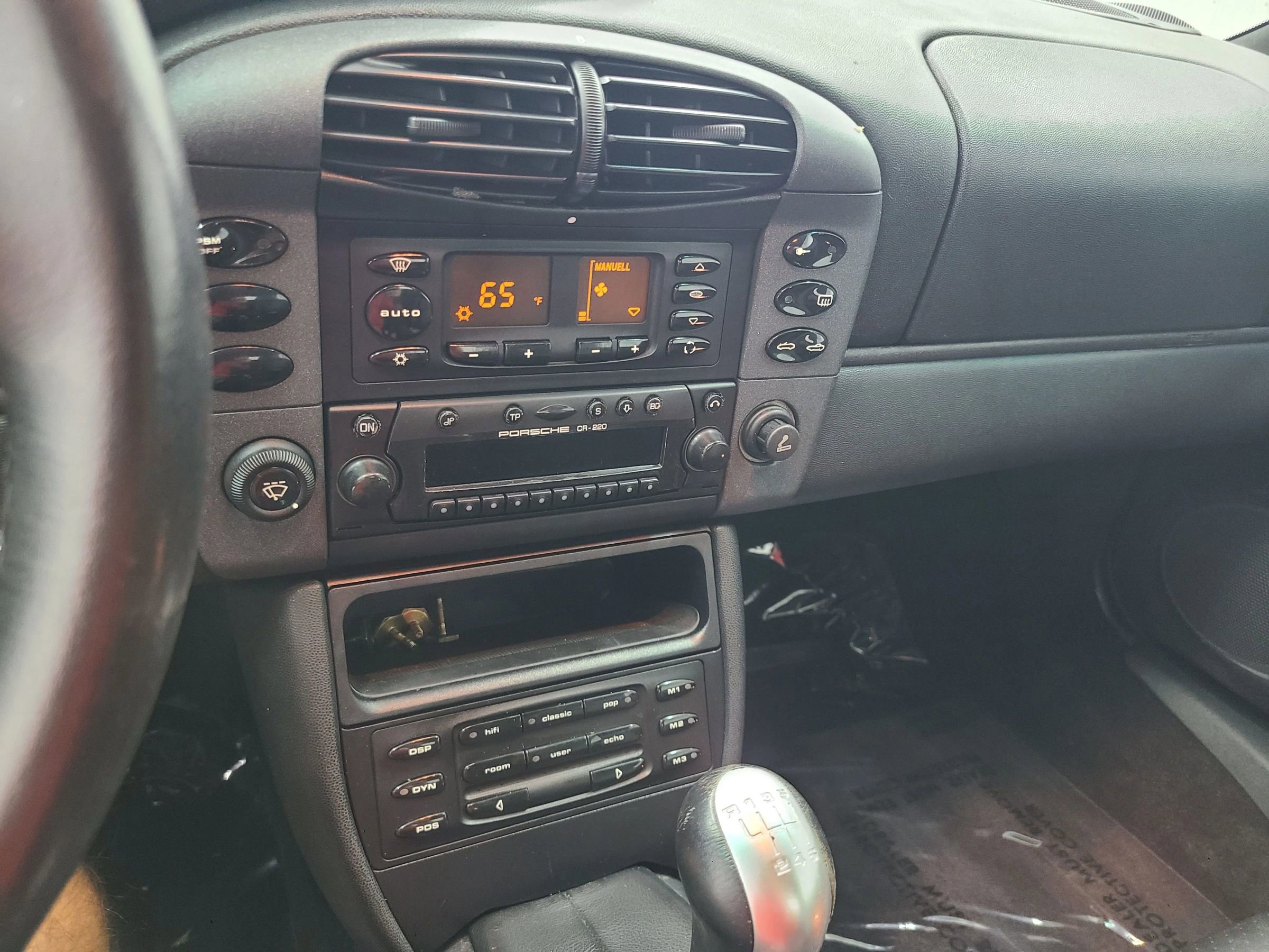 Used 1999 Porsche 911 Carrera 4 image 25