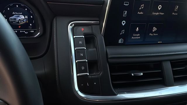 Used 2024 Chevrolet Tahoe Z71 w/ Z71 Off-Road Package image 30