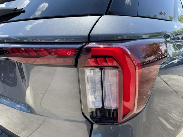 Used 2025 Ford Explorer ST-Line RWD image 39