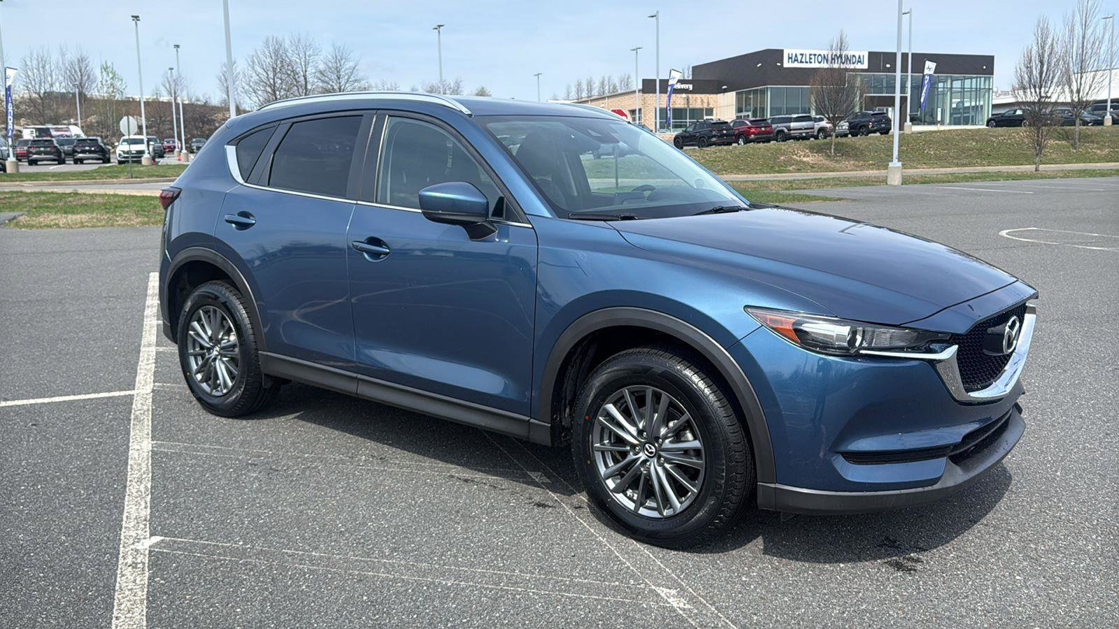 Used 2017 MAZDA CX-5 Touring AWD/4WD image 2