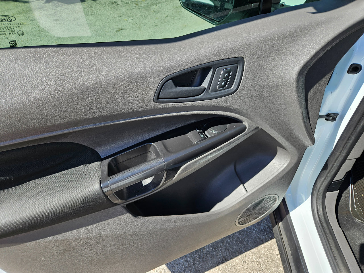 Used 2020 Ford Transit Connect XL image 15