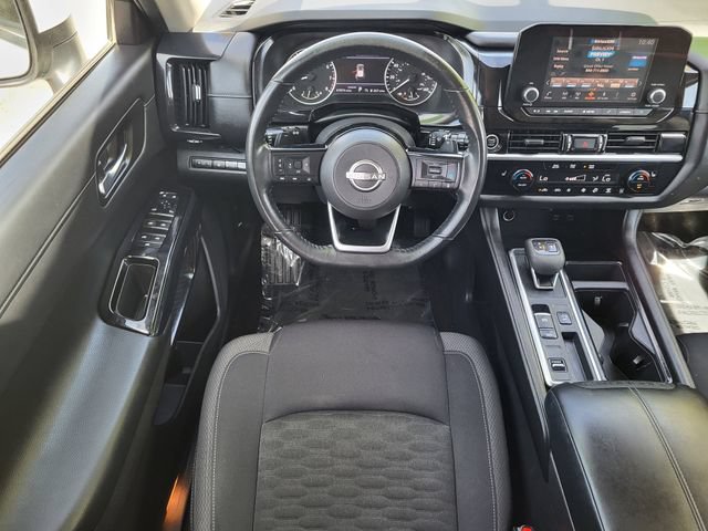 Certified 2022 Nissan Pathfinder SV w/ Cargo Package FWD image 21