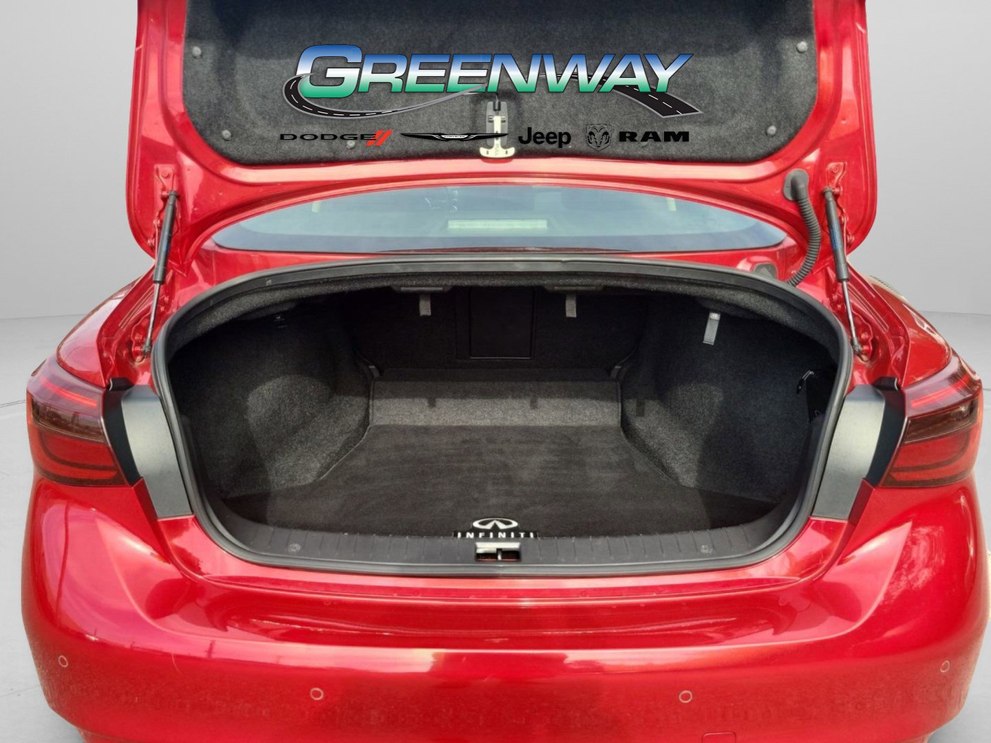 Used 2021 INFINITI Q50 Luxe w/ Seat & Sound Package image 7