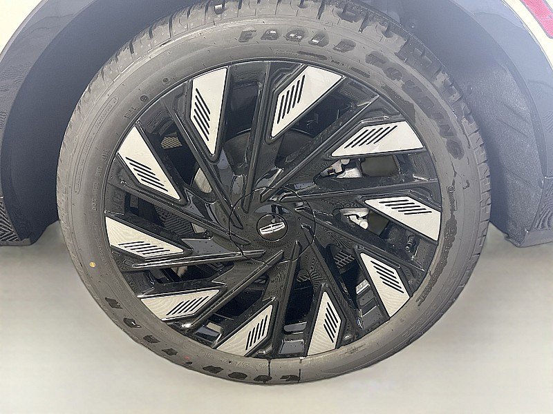 New 2026 Lincoln Nautilus Reserve w/ Jet Appearance Package image 32