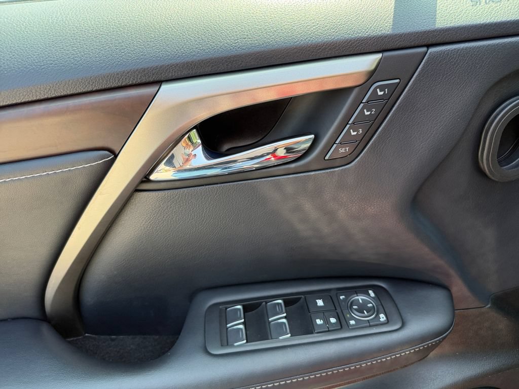 Used 2022 Lexus RX 350 FWD w/ Premium Package image 23