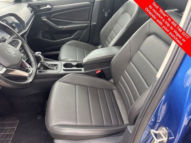 Used 2024 Volkswagen Jetta SE image 18
