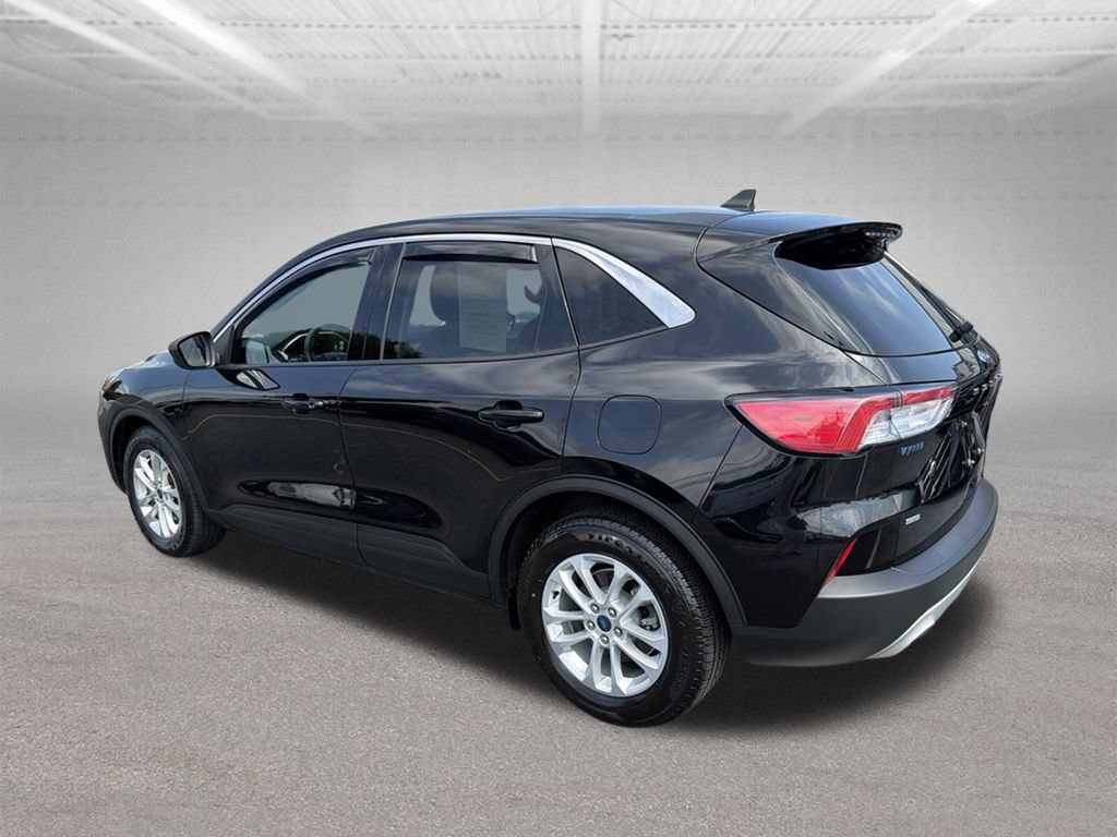 Used 2022 Ford Escape SE FWD image 6
