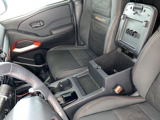 Used 2022 Nissan Frontier PRO-4X image 22