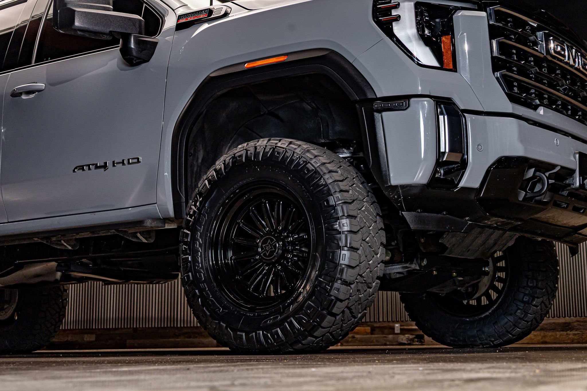 Used 2024 GMC Sierra 3500 AT4 w/ AT4 Premium Plus Package image 13