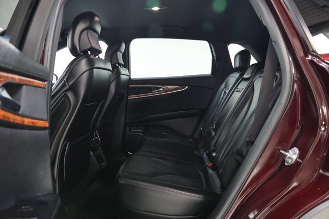 Used 2019 Lincoln Nautilus Select AWD/4WD image 33