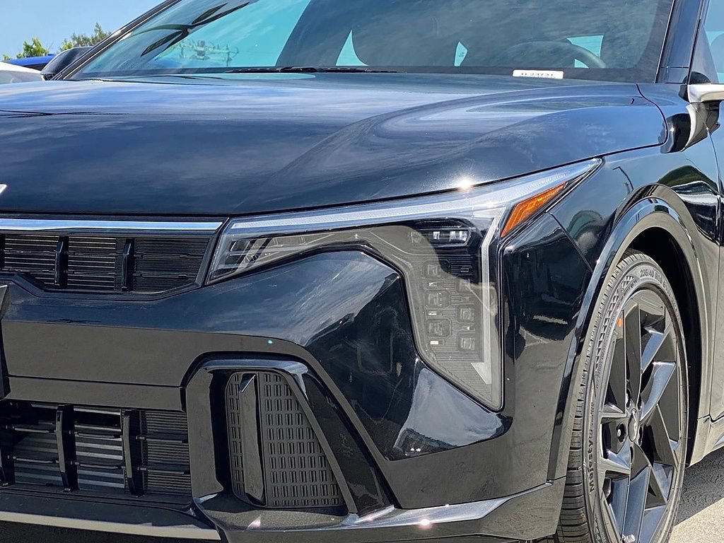 New 2026 Kia K4 GT-Line Turbo FWD image 8