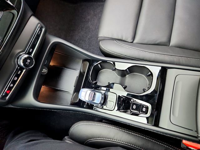 New 2026 Volvo XC40 B5 Ultra w/ Climate Package image 22