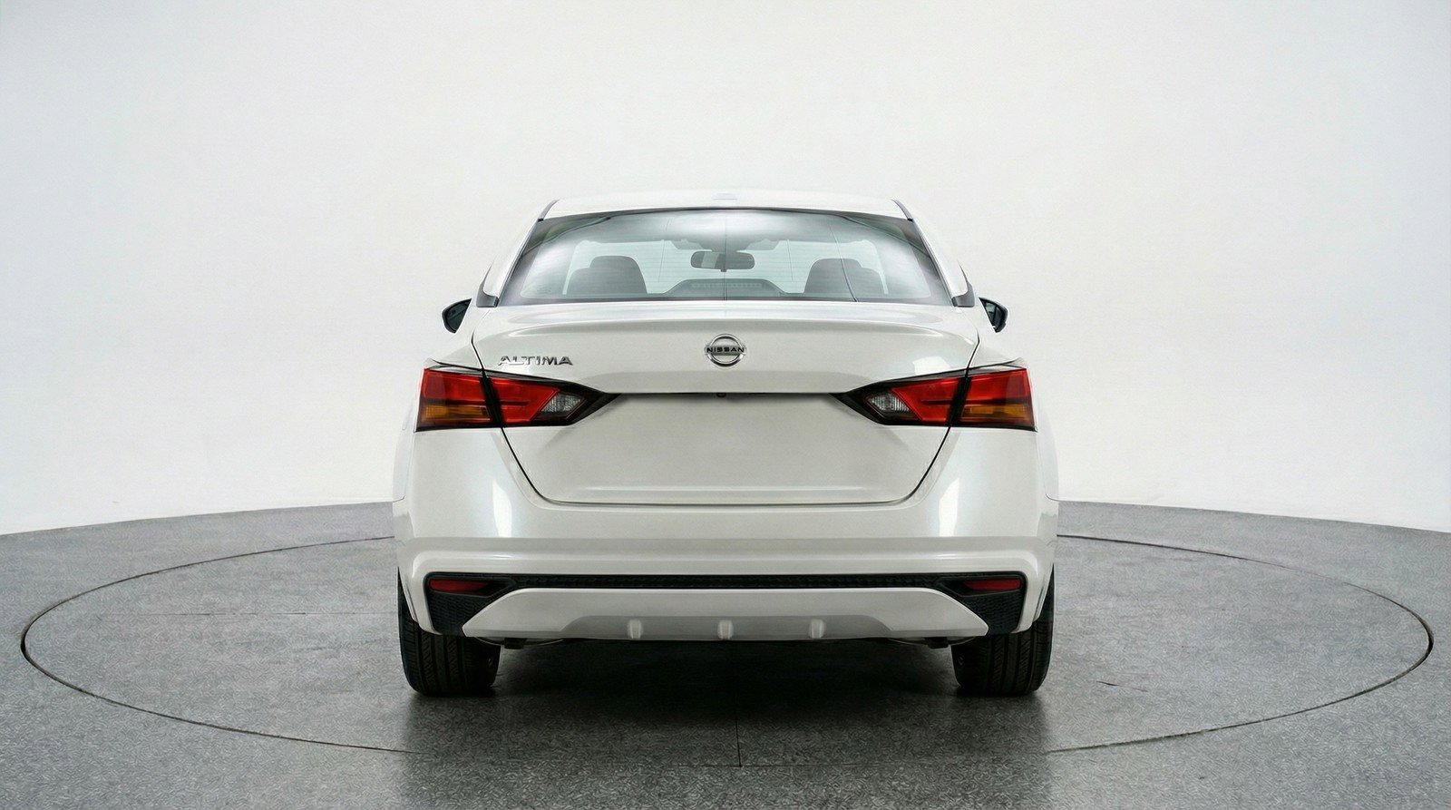 Used 2025 Nissan Altima 2.5 SV FWD image 7