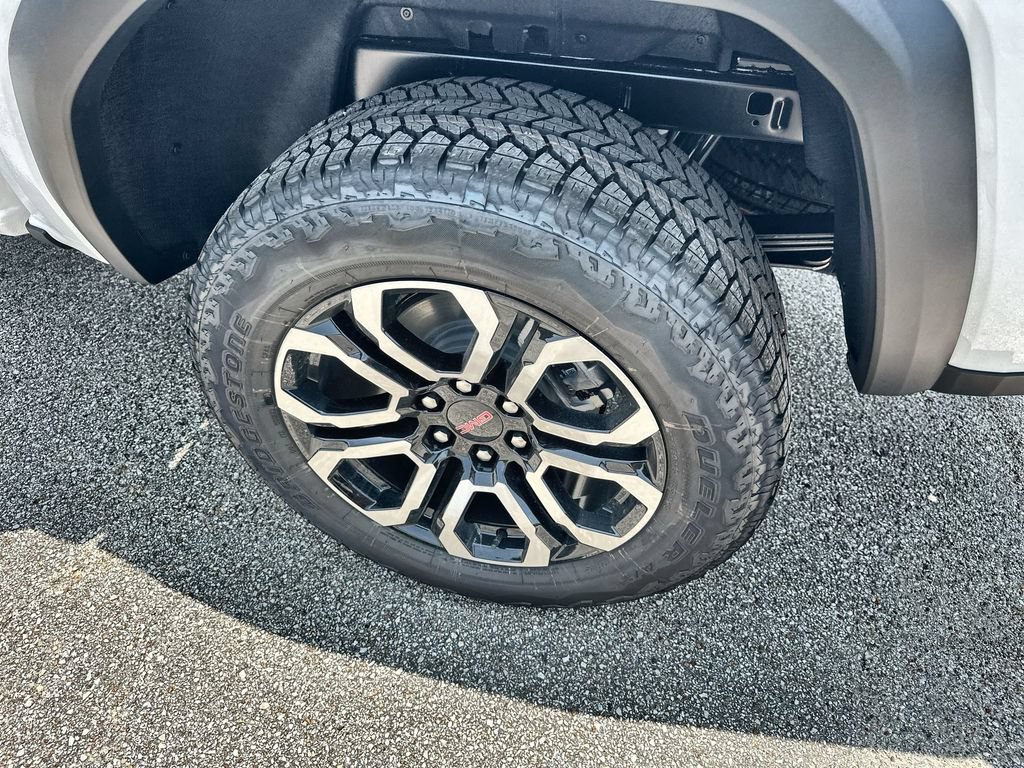 New 2026 GMC Canyon AT4 w/ Technology Plus Package AWD/4WD image 12