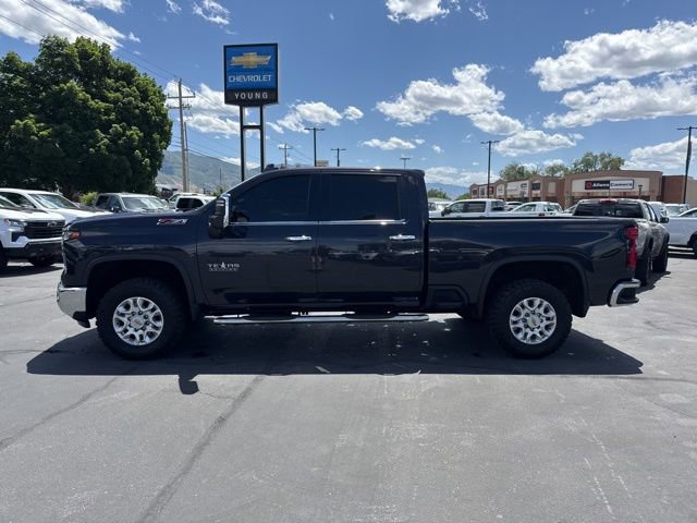 Used 2024 Chevrolet Silverado 2500 LTZ w/ LTZ Texas Edition AWD/4WD image 4
