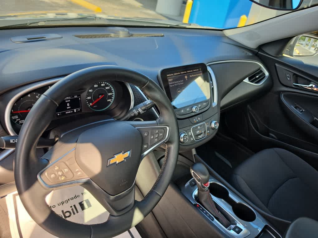 Used 2024 Chevrolet Malibu RS FWD image 24