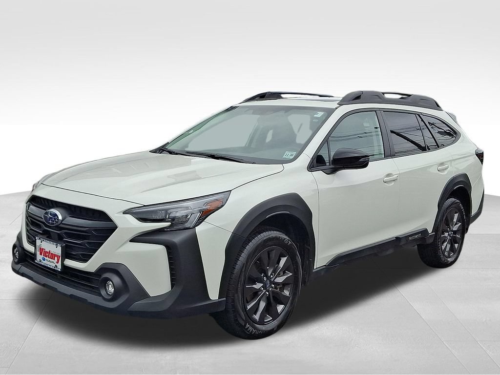 Used 2025 Subaru Outback Onyx Edition AWD/4WD image 3