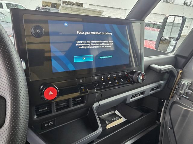 New 2025 Chevrolet Brightdrop 400 w/ Battery Pack, Max Range AWD/4WD image 23