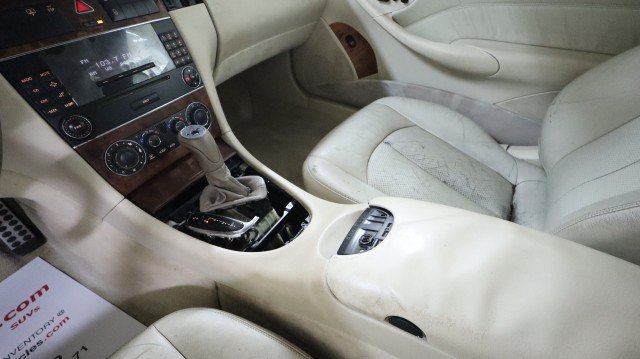 Used 2005 Mercedes-Benz CLK 320 Coupe image 14