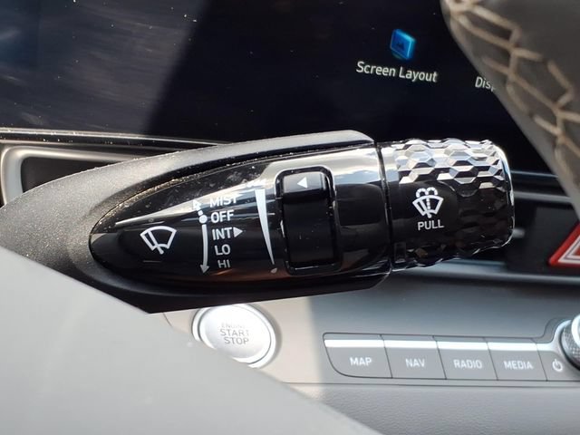 Certified 2025 Hyundai Elantra SEL FWD image 27