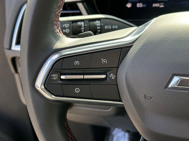 Used 2025 Chevrolet Suburban RST image 35