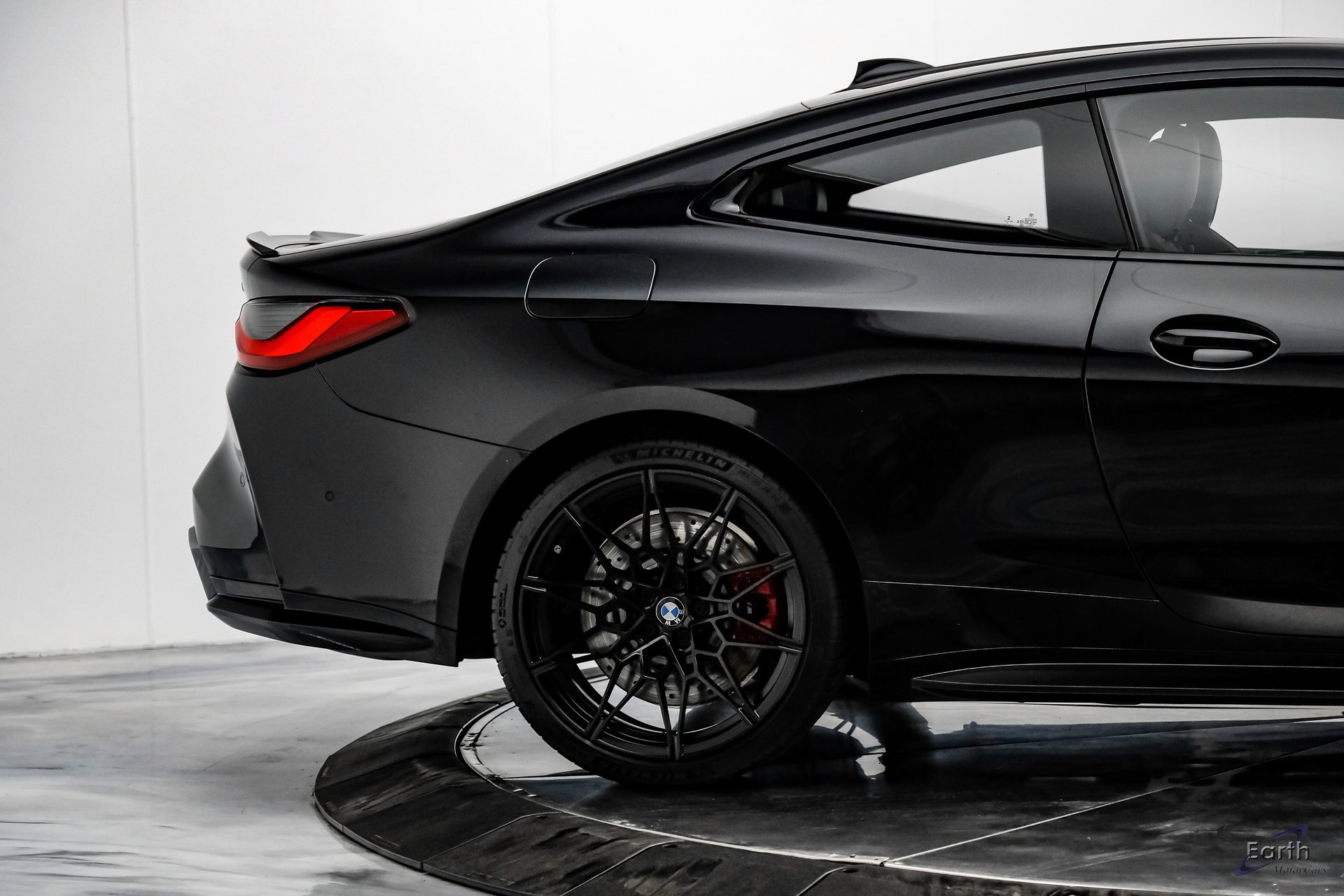 Used 2021 BMW M4 Coupe w/ Executive Package image 16